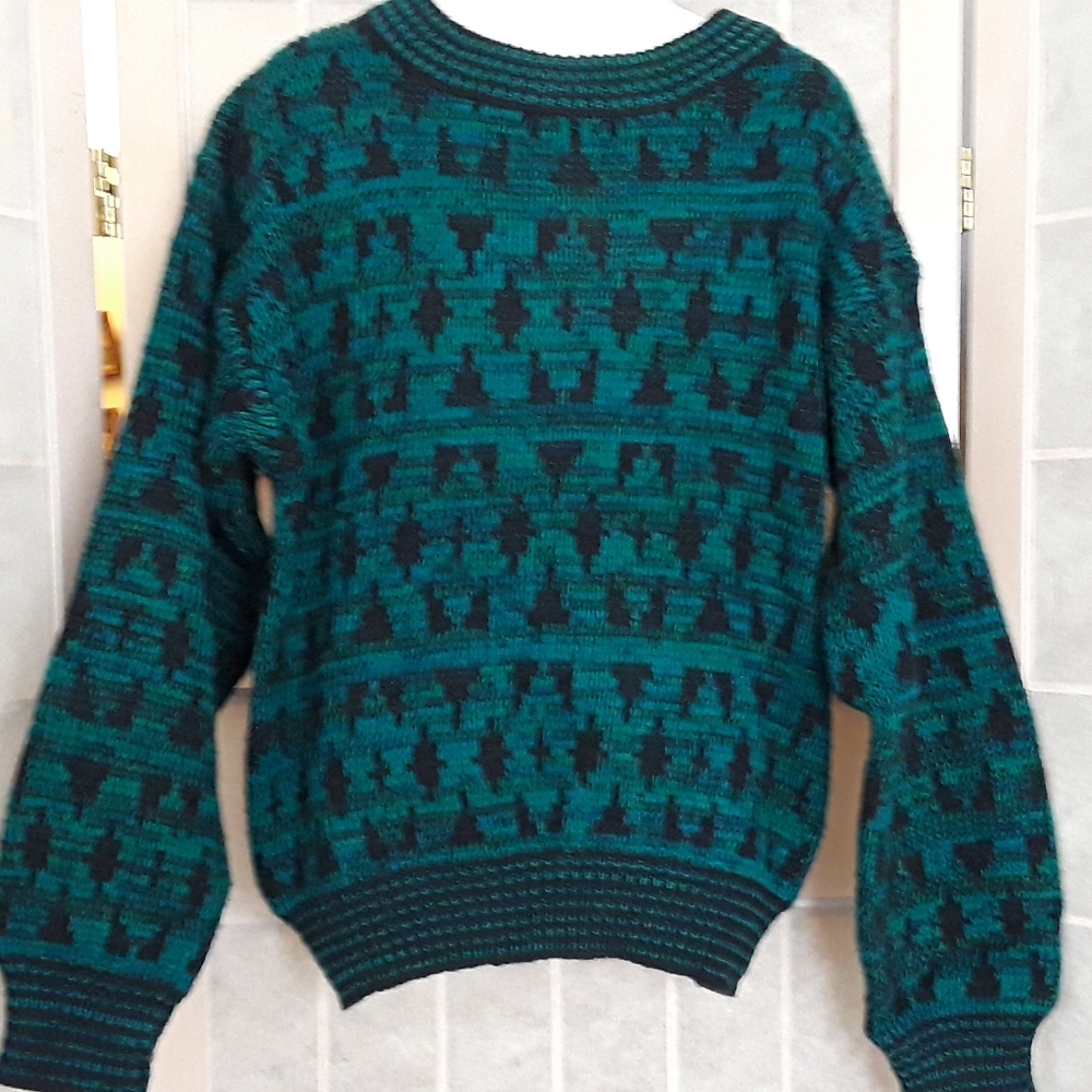 Vintage boys sweater size 8 to 10
